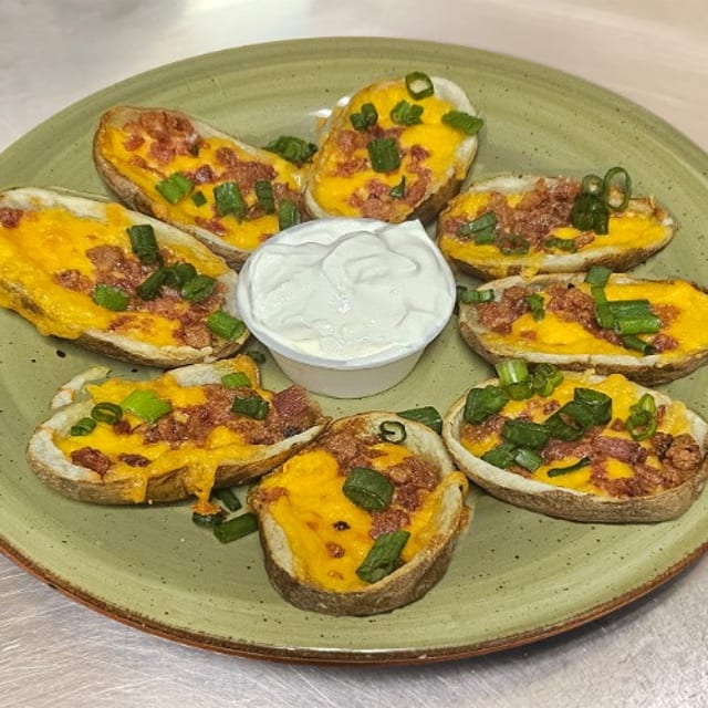 Potato Skins (Full Order (8 Pieces) ).
