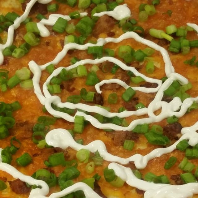 Gluten Free Idaho Baked Potato Pizza (10").